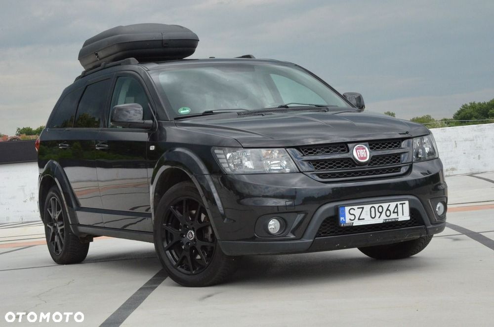 Fiat Freemont 2.0 Multijet Black Code AWD - 3