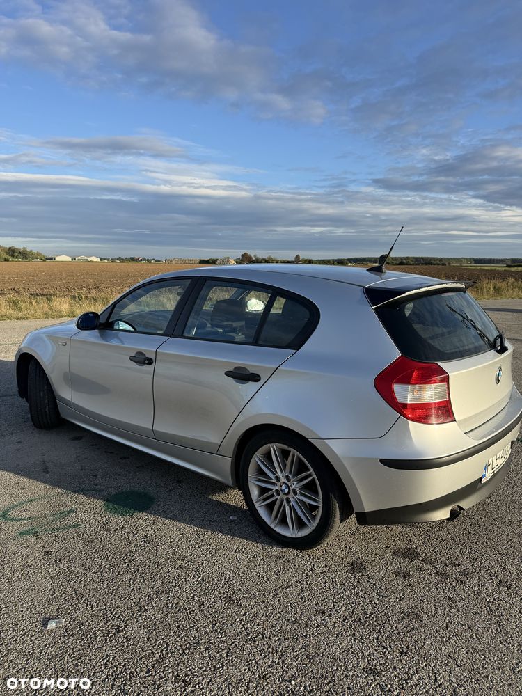 BMW Seria 1 2004 photo 5