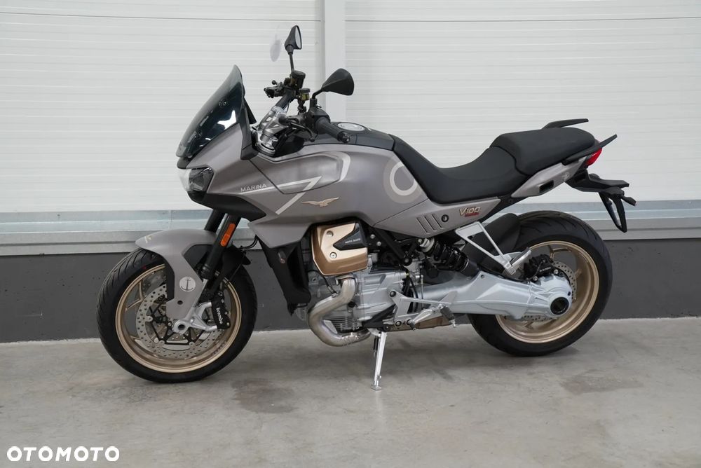 Moto Guzzi V100 Mandello - 7