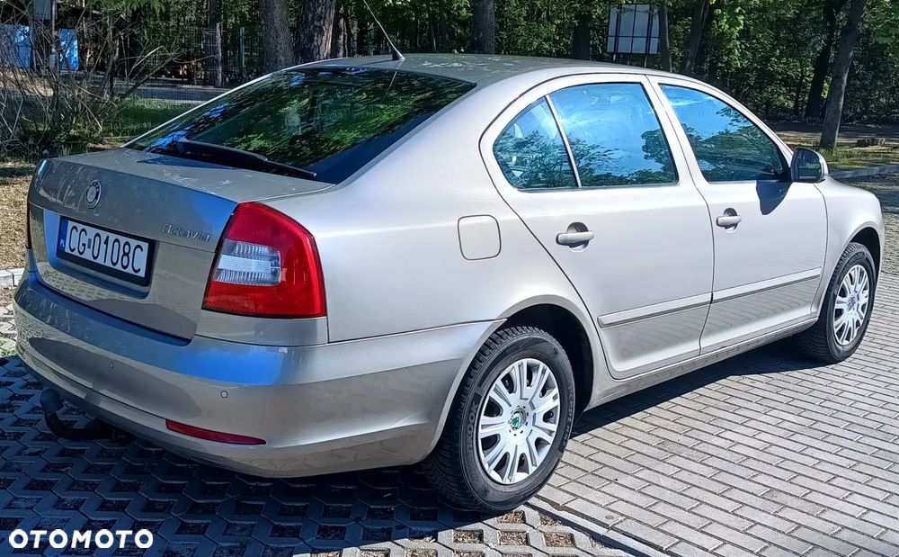 Skoda Octavia 1.6 IMPULS EDITION - 3
