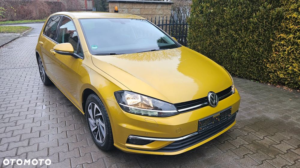 Volkswagen Golf 1.4 TSI Sound - 1