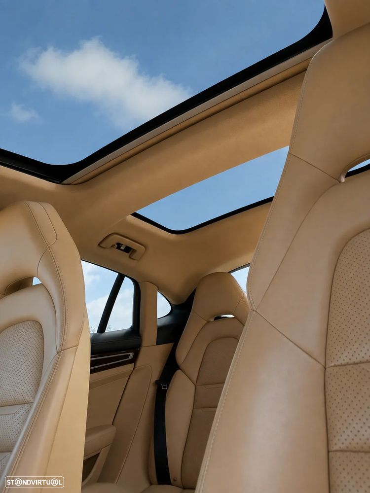 Porsche Panamera 4 E-Hybrid Platinum Edition - 13
