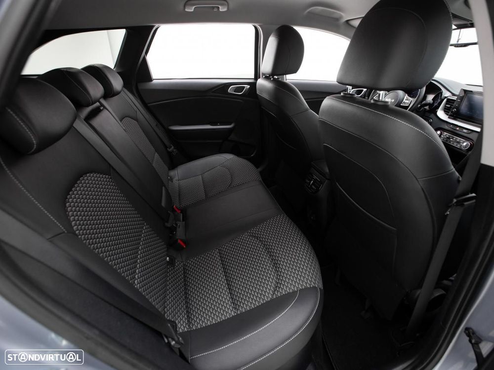 Kia Ceed SW 1.6 GDi PHEV Drive 6DCT - 12