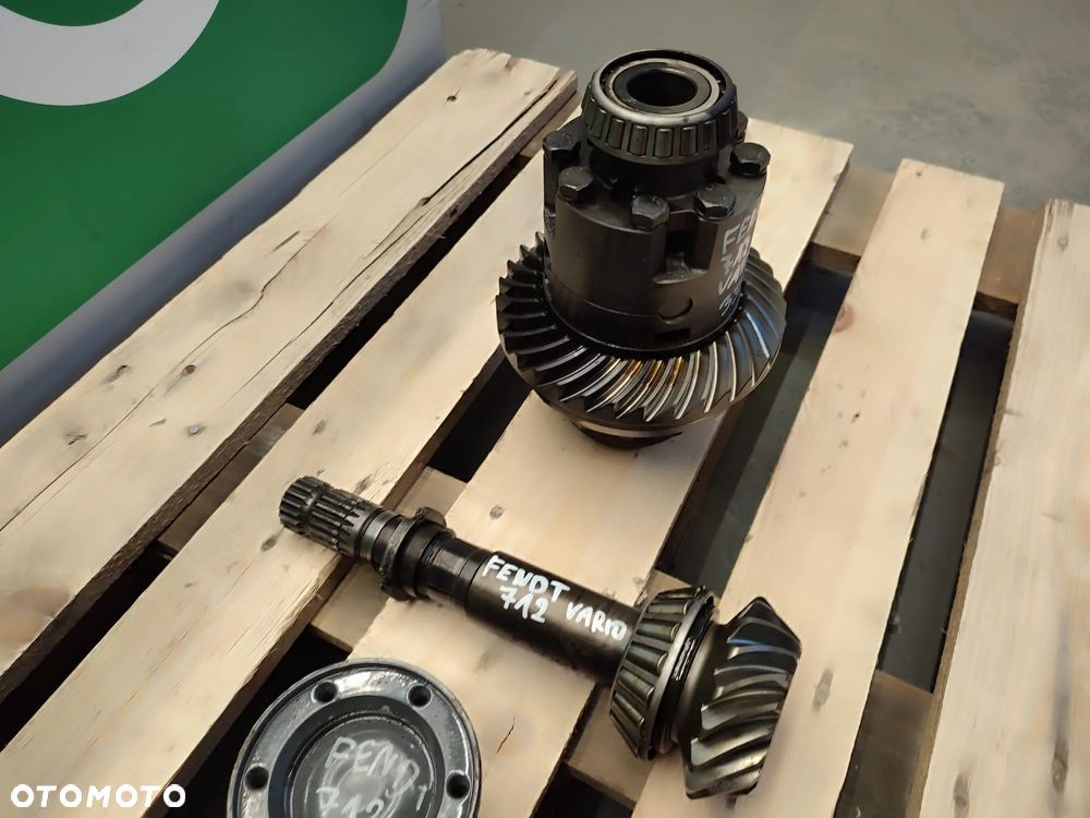 Dyferencjał ZF F712301020010 F514300020440 Fendt 712 Vario - 7