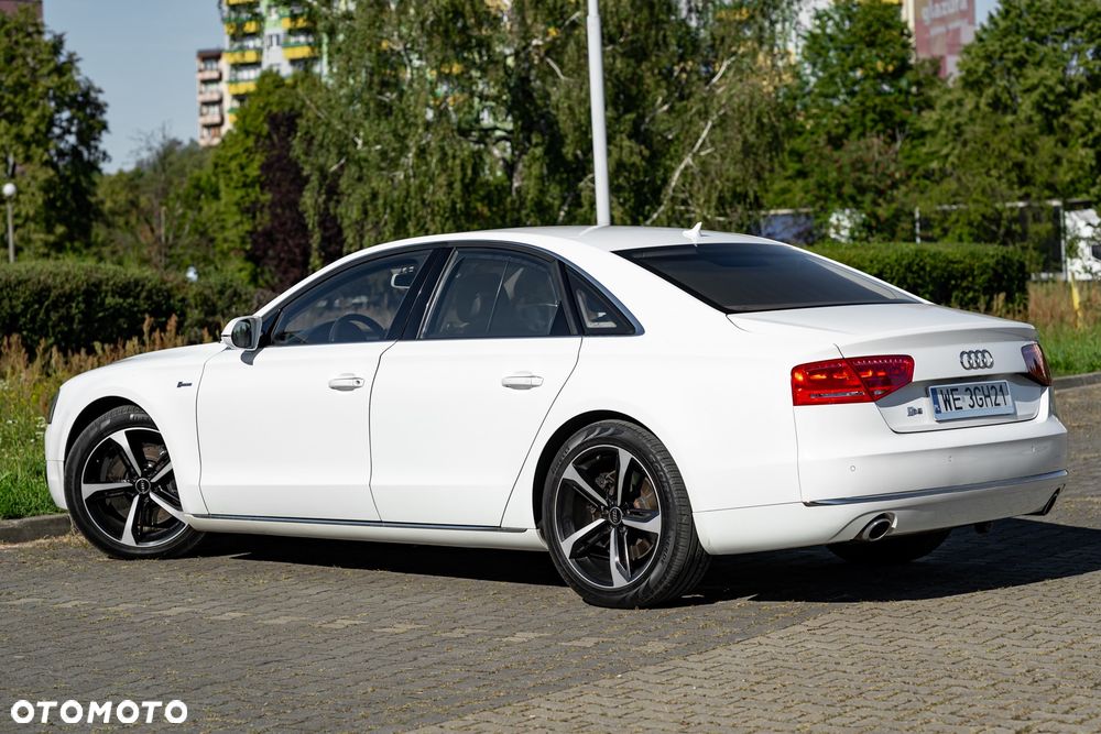 Audi A8 4.2 TDI Quattro - 11