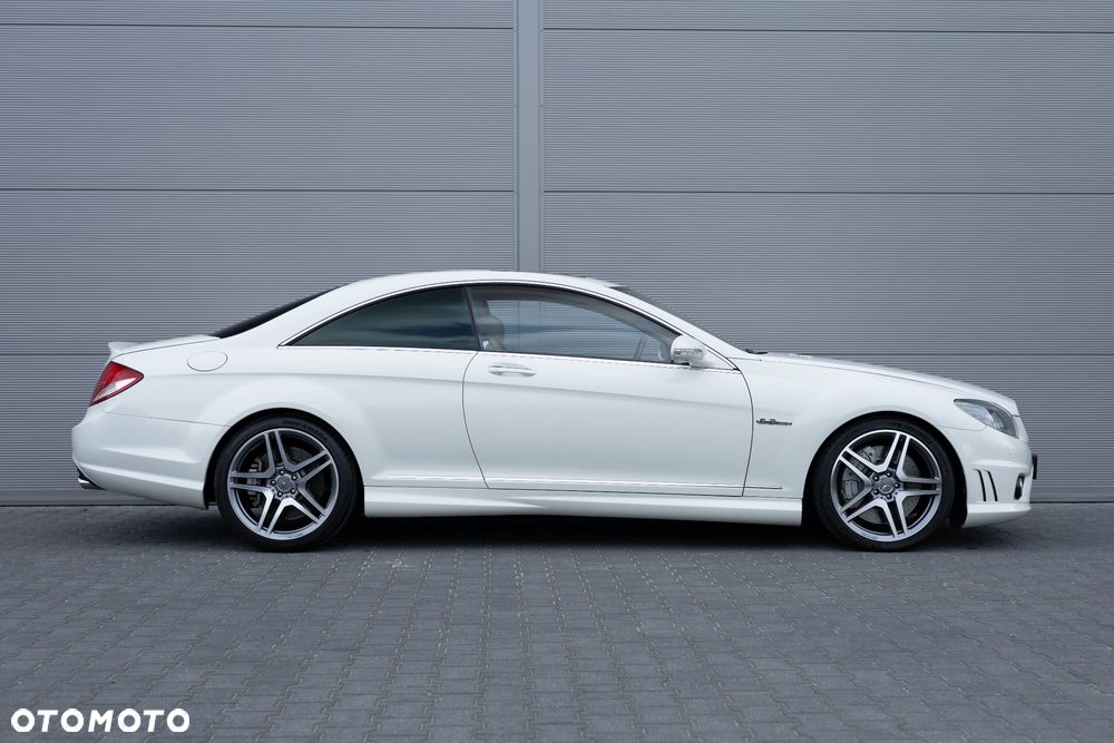 Mercedes-Benz CL 63 AMG 7G-TRONIC - 9