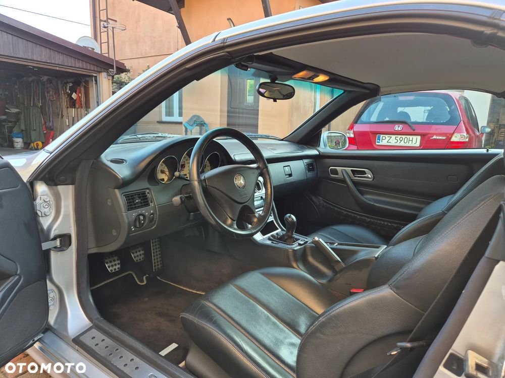 Mercedes-Benz SLK - 21