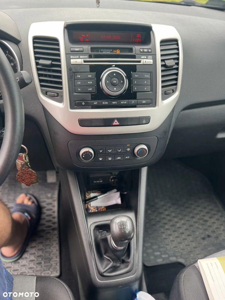 Kia Venga 1.6 Smart - 10
