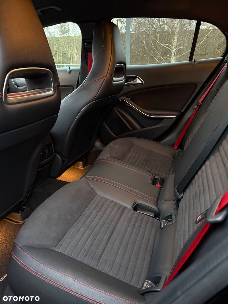 Mercedes-Benz GLA 200 (CDI) d 7G-DCT AMG Line - 13