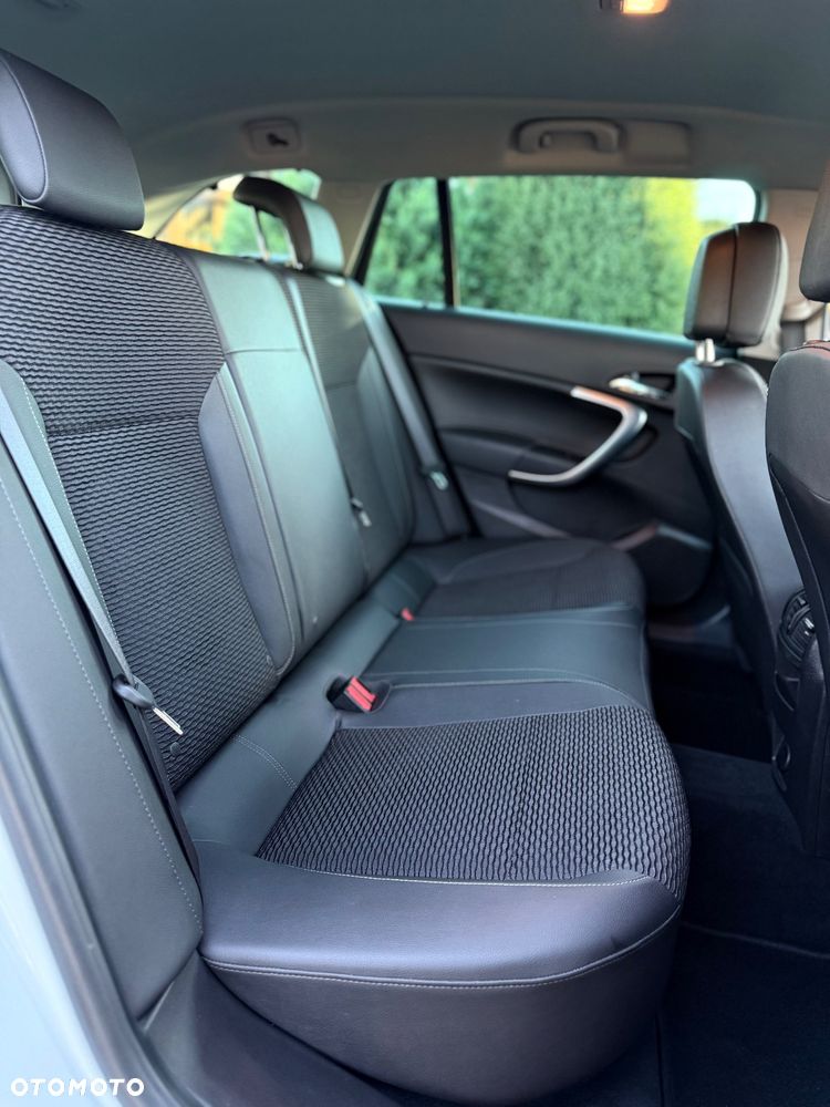 Opel Insignia 2.0 CDTI 4x4 Automatik Sport - 13