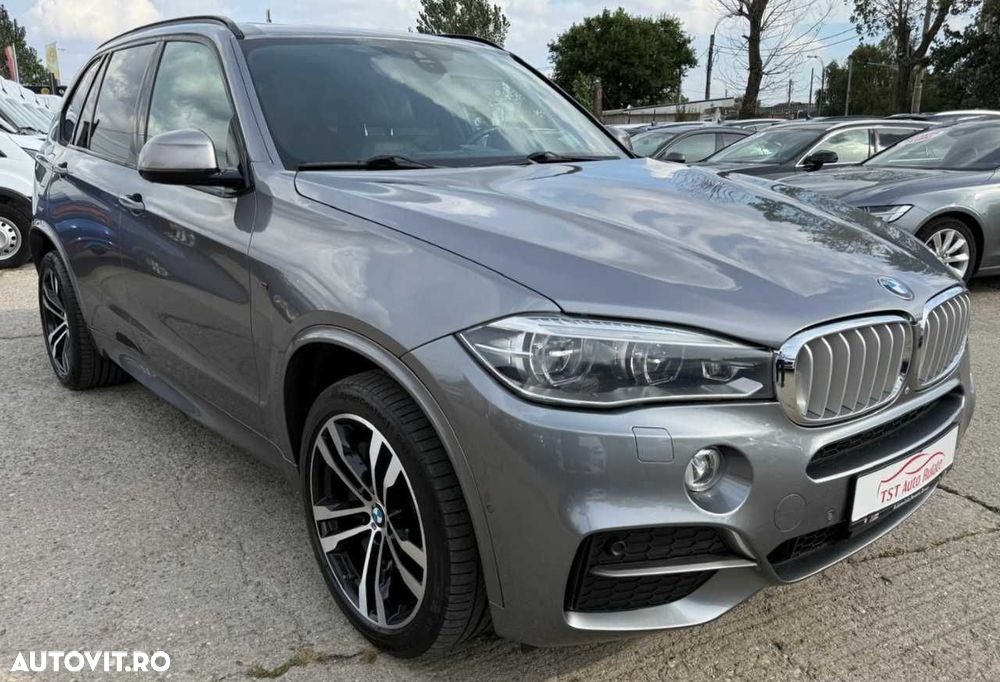 BMW X5 M M50d - 11