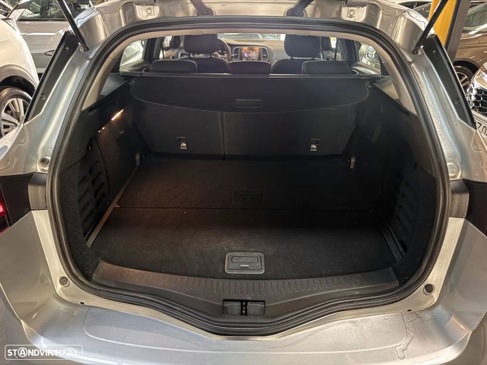 Renault Mégane Sport Tourer 1.5 Blue dCi Business - 21
