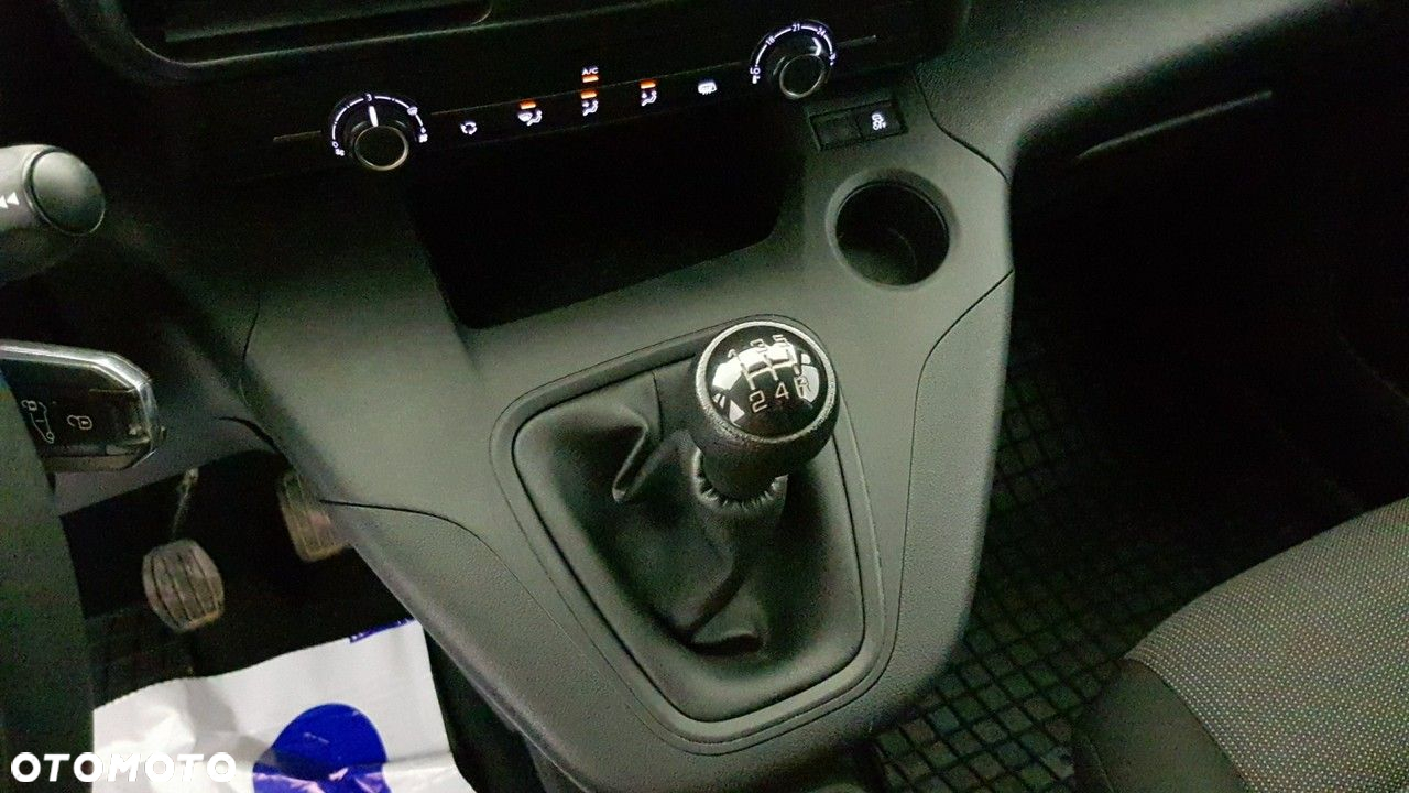 Toyota Proace City - 22