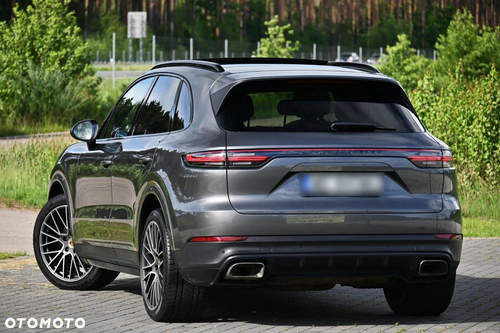 Porsche Cayenne Platinum Edition - 21