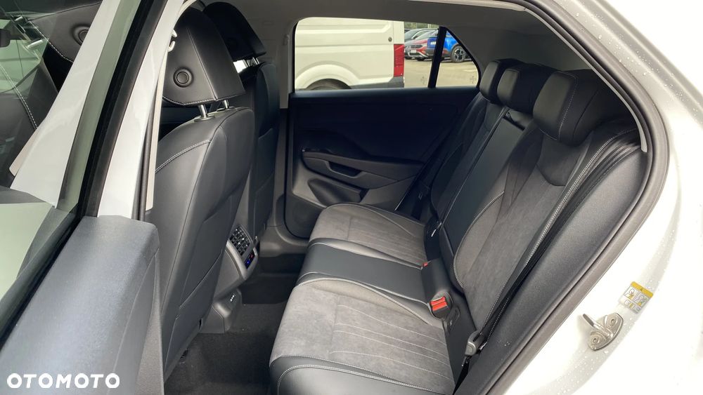 Volkswagen T-Roc 1.5 eTSI Style DSG - 22