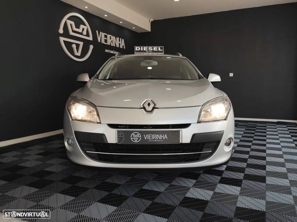 Renault Mégane Sport Tourer 1.5 dCi Luxe CO2 Champion - 4