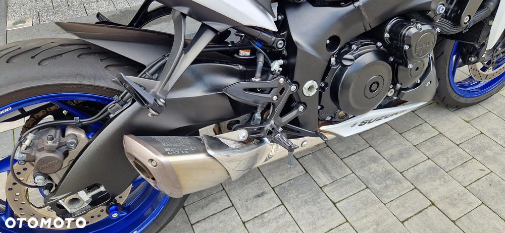 Suzuki GSX - 9