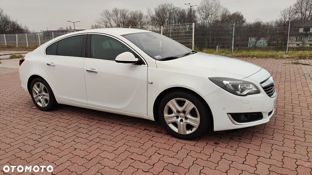 Opel Insignia 2.0 CDTI Cosmo S&S - 4