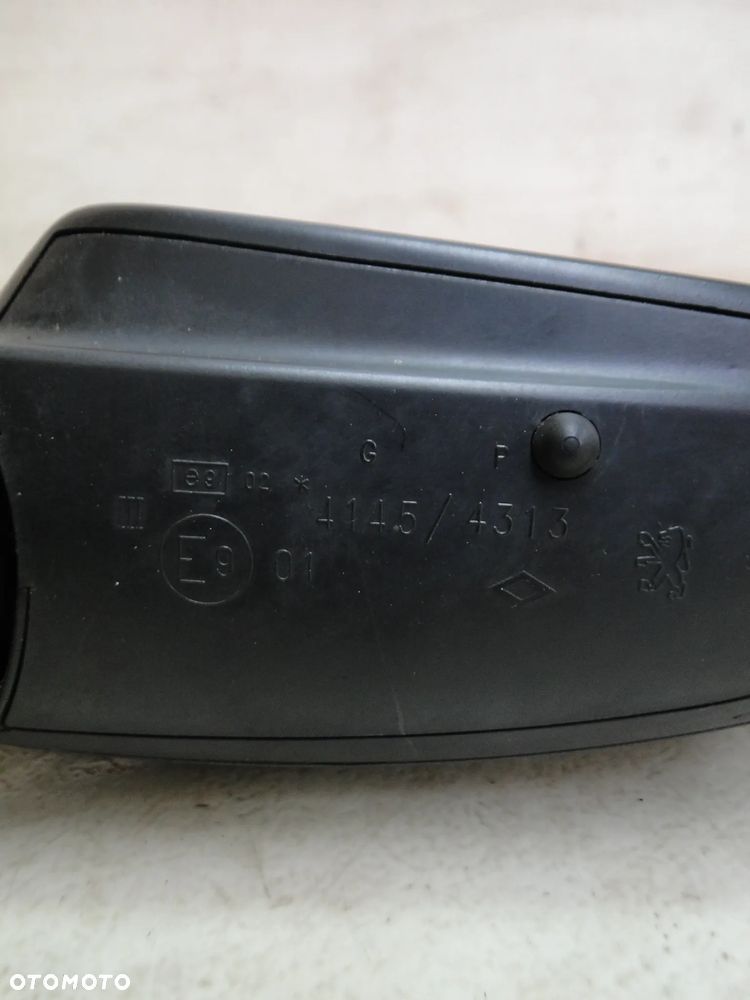 PEUGEOT 407 LUSTERKO PRAWE 8 PIN EUROPA - 8