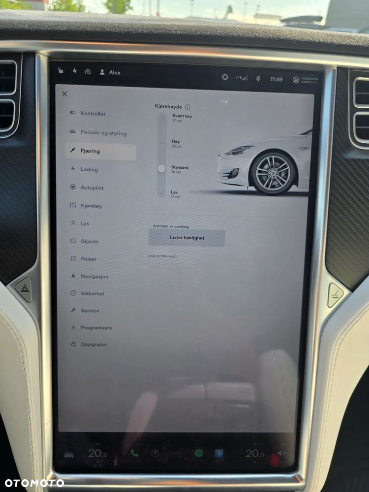 Tesla Model S Performance - 29