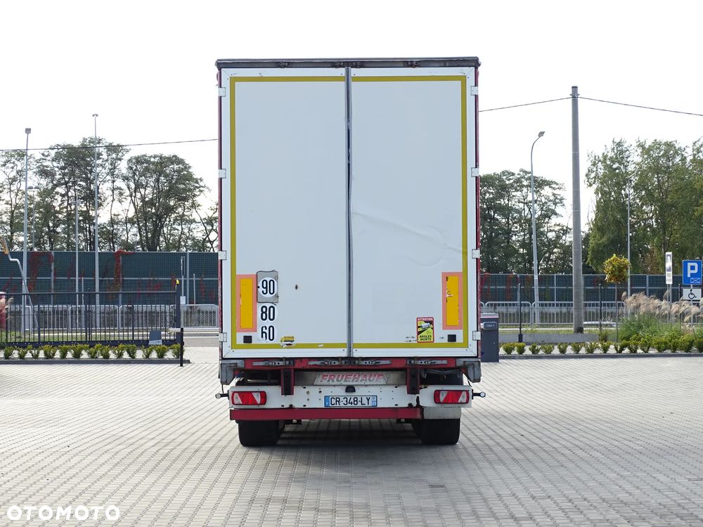 Fruehauf Firanka Zsuwany Dach - 10