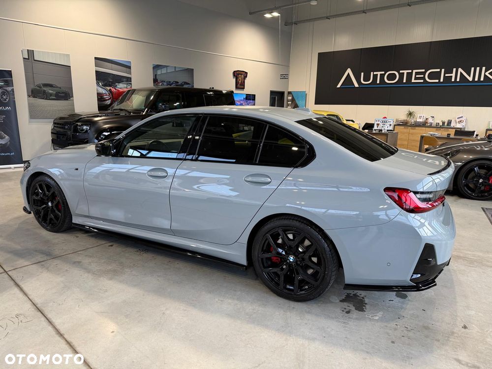 BMW Seria 3 318i M Sport - 13