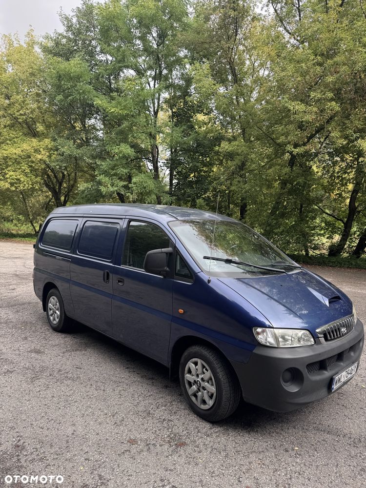 Hyundai H-1 - 3