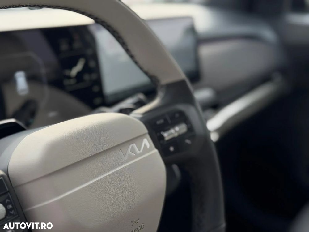 Kia EV3 81.4 kWh 4x2 AT GT Line - 18