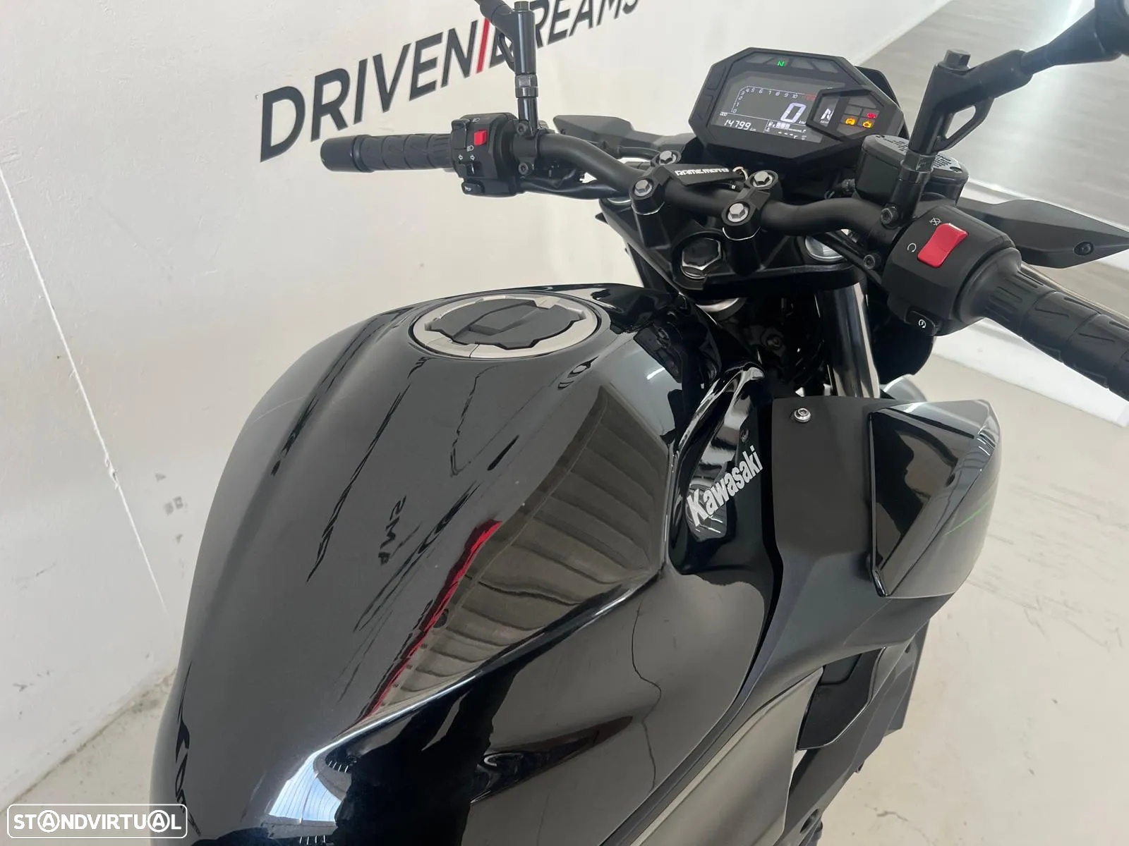 Kawasaki Z 500 - 9
