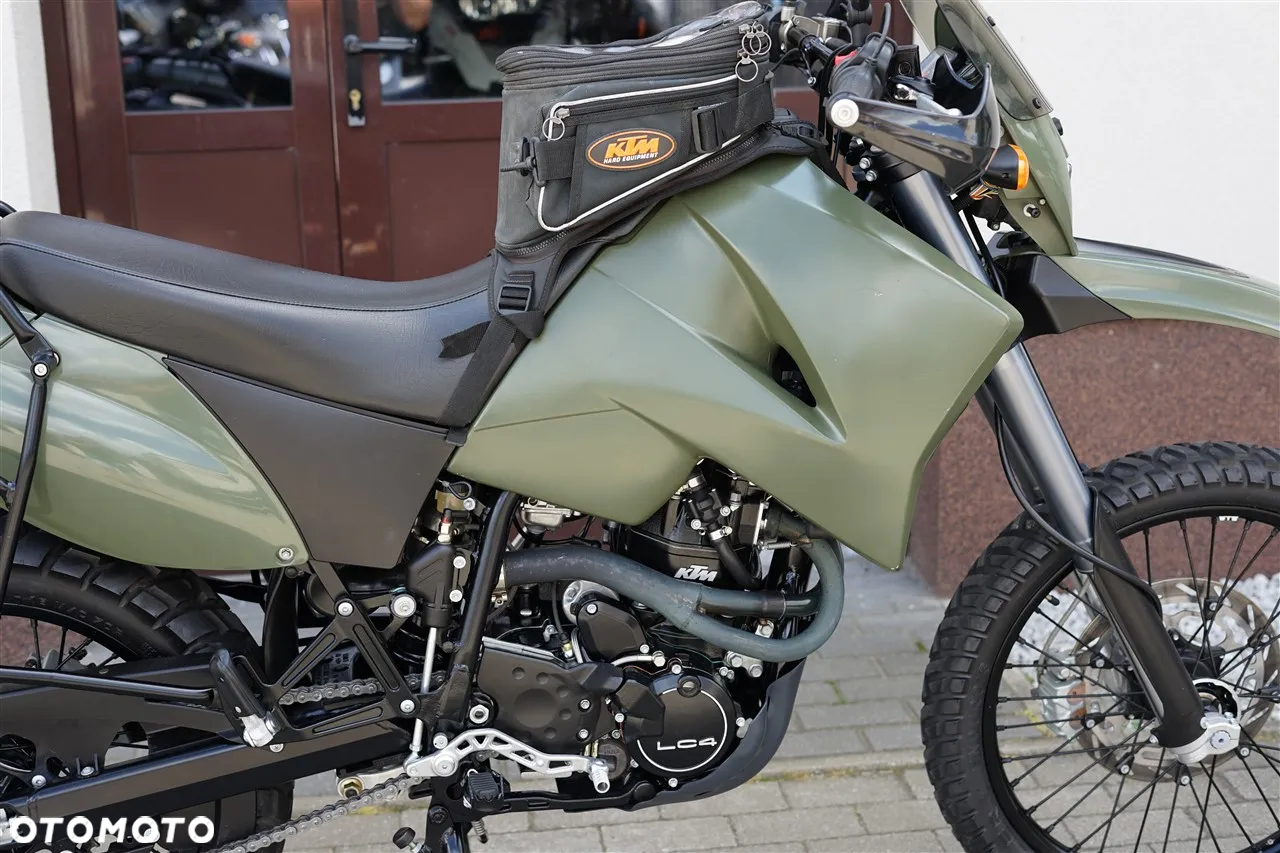 KTM LC - 8