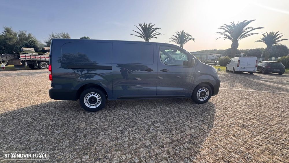 Opel Vivaro 1.5 CDTi L3H1 Essentia - 9