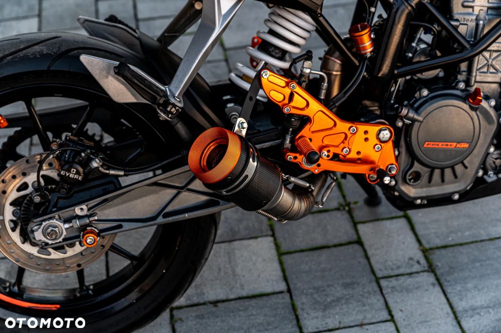 KTM Duke 125 - 28