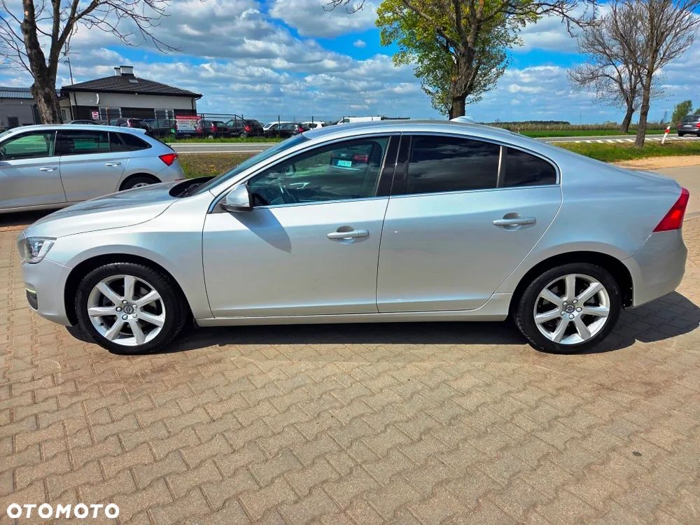 Volvo S60 D2 Drive-E Momentum - 18