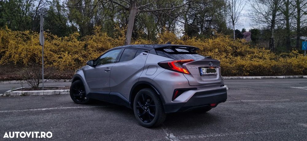 Toyota C-HR - 7