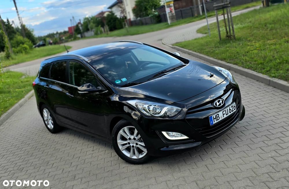 Hyundai i30 i30cw 1.4 Fifa World Cup Edition - 9