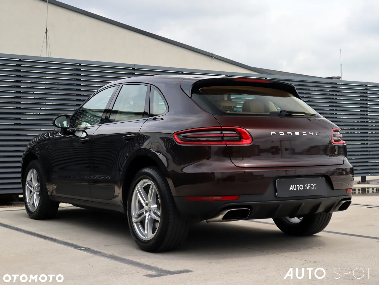 Porsche Macan - 4