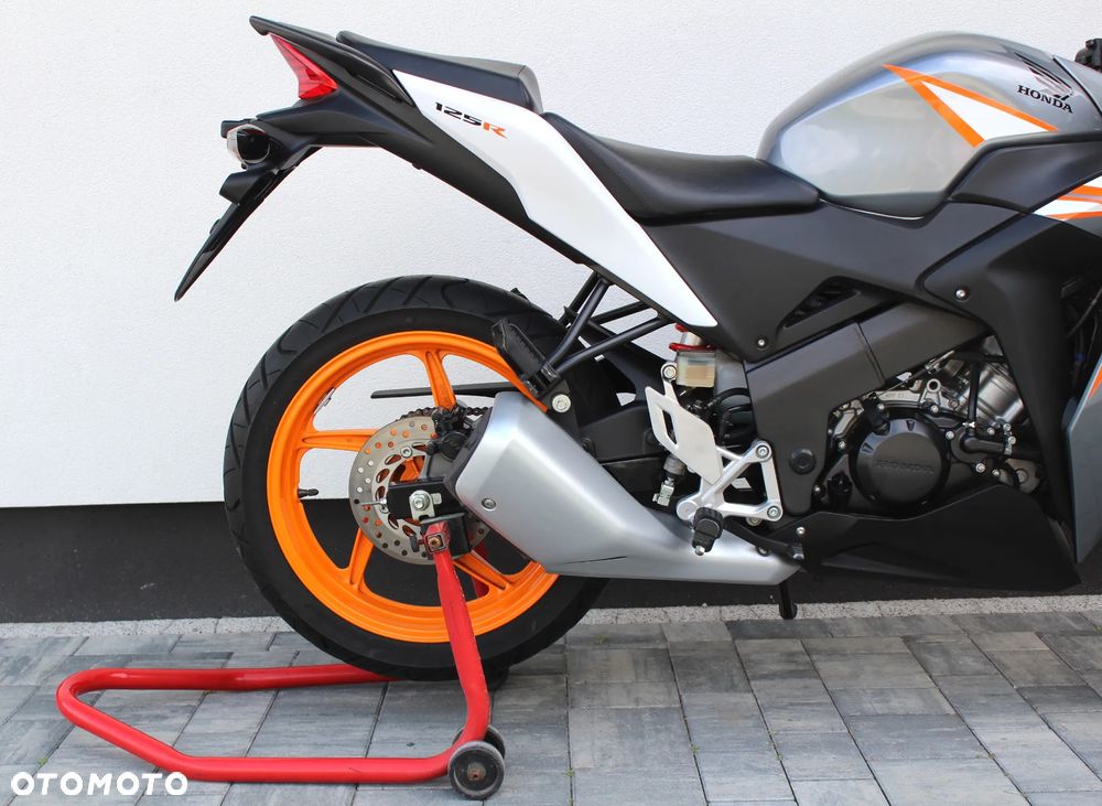 Honda CBR - 9