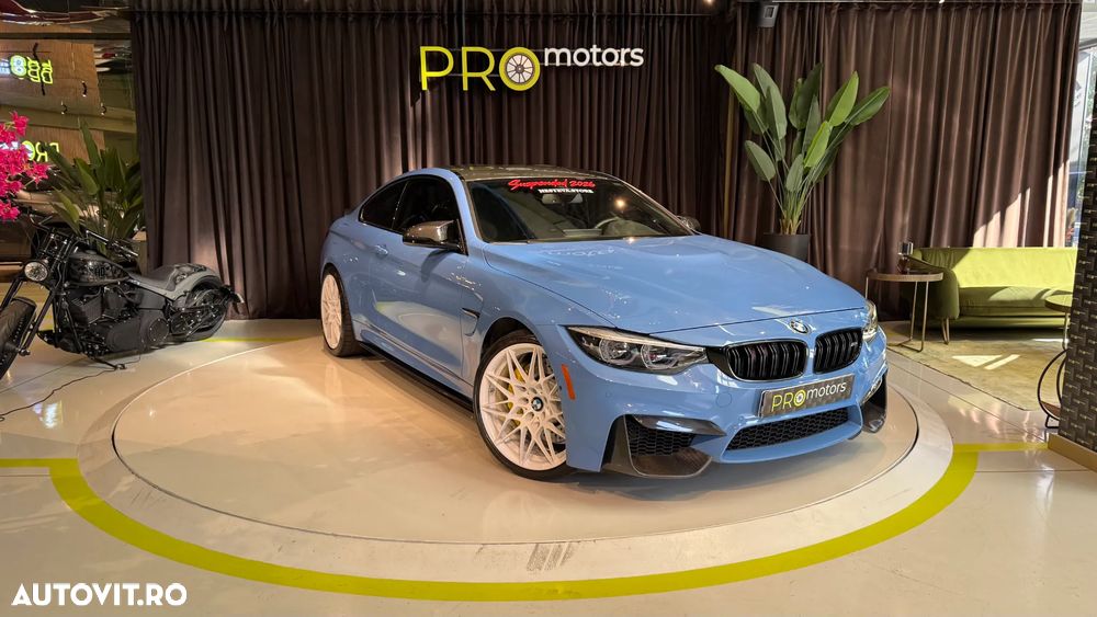 BMW M4 DKG Competition
