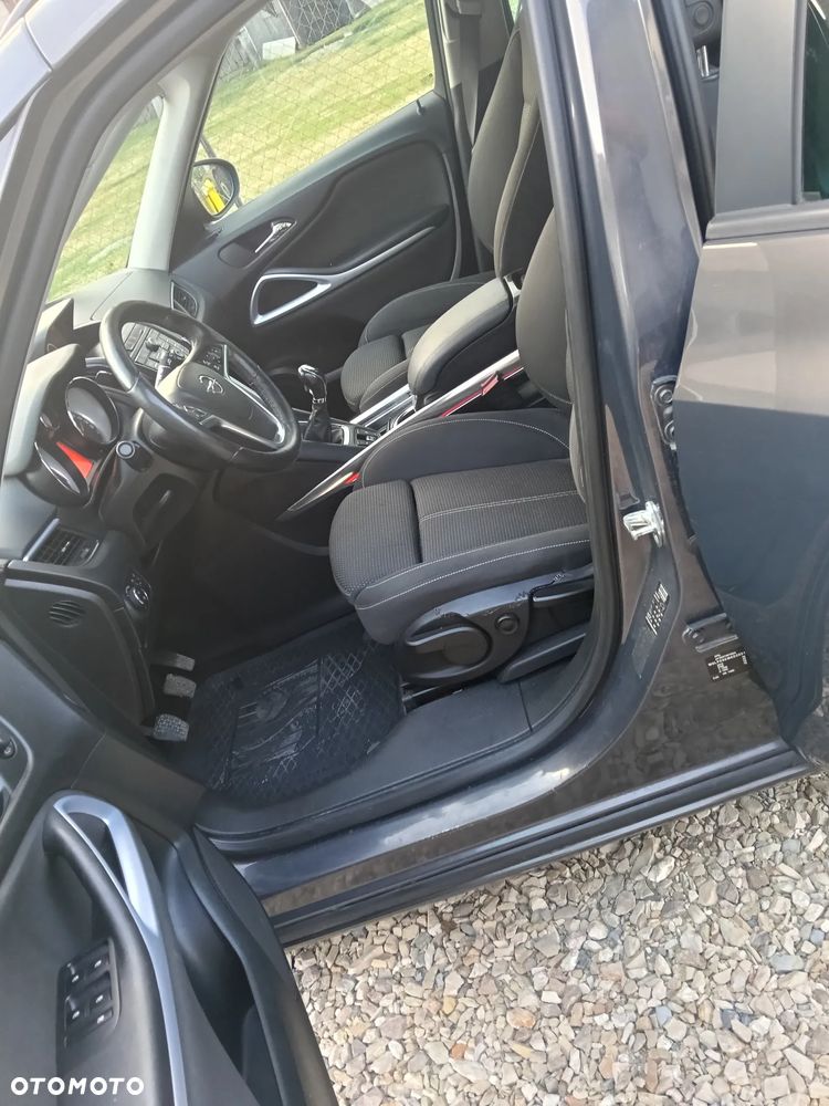 Opel Zafira Tourer 2.0 CDTI Edition - 8