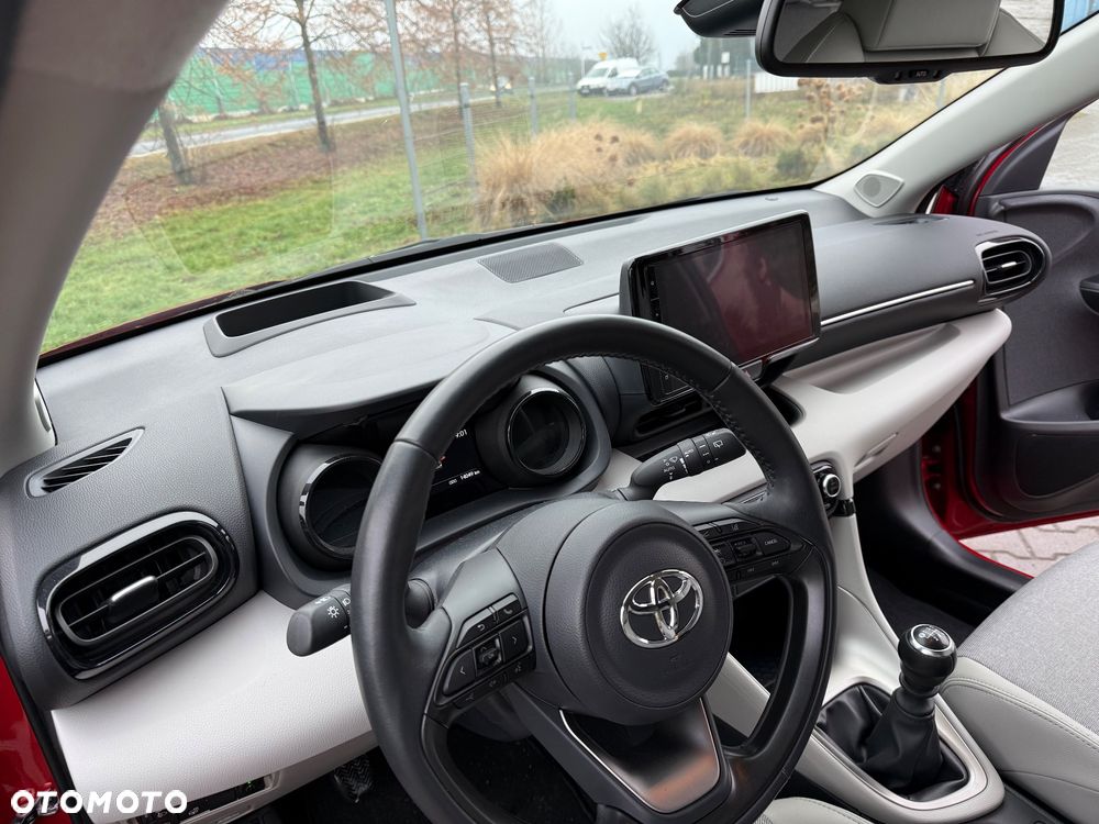 Toyota Yaris 1.5 Style - 21