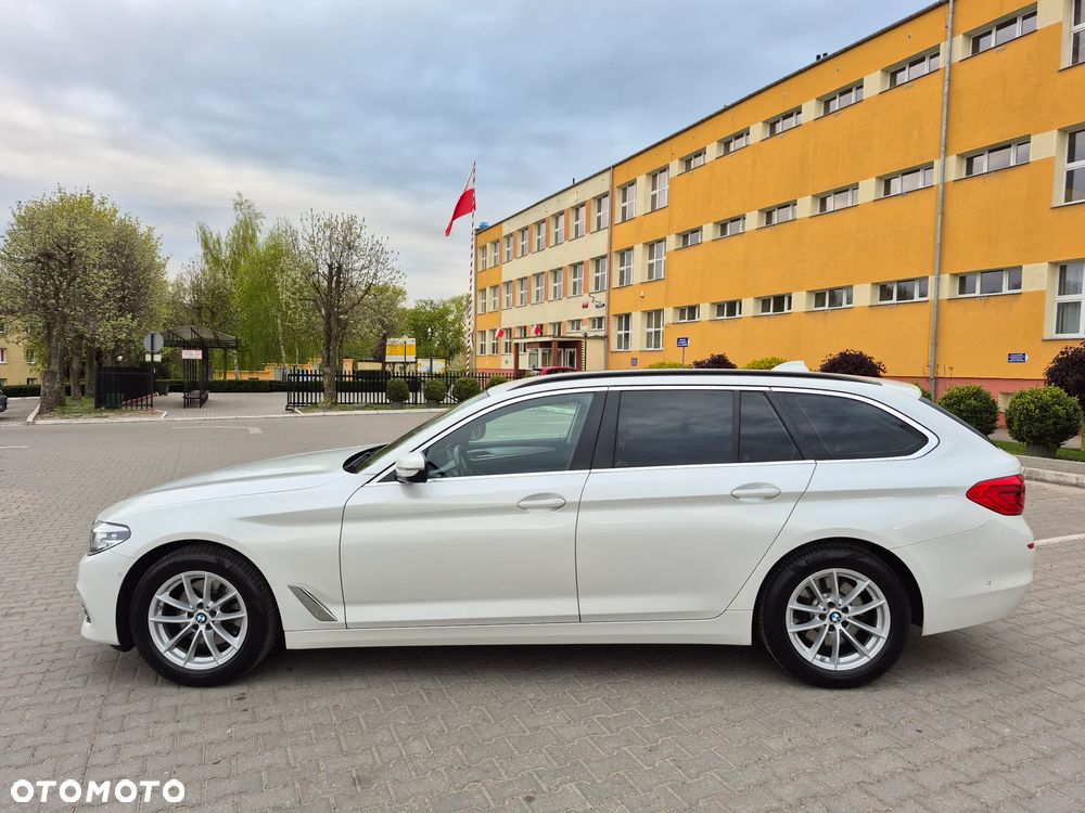 BMW Seria 5 520d xDrive Sport Line - 9