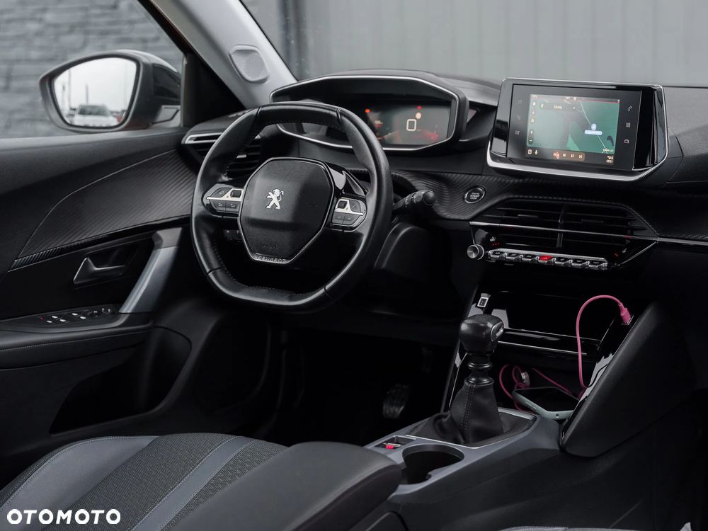 Peugeot 2008 BlueHDi 100 STOP & START Allure - 20