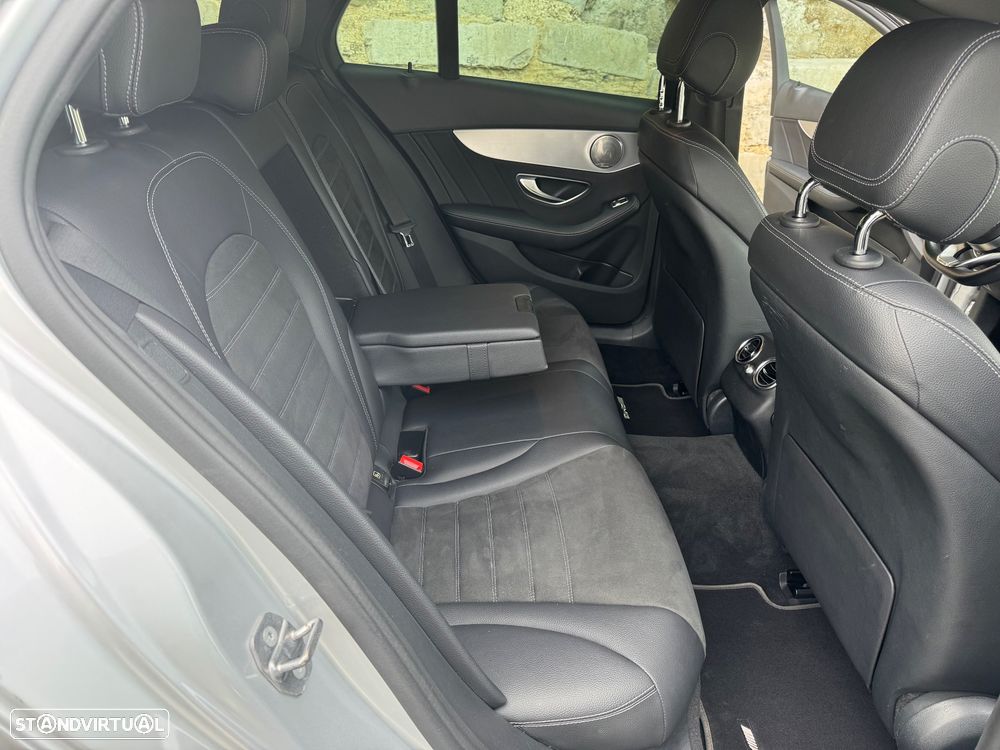 Mercedes-Benz C 160 9G-TRONIC AMG Line - 24