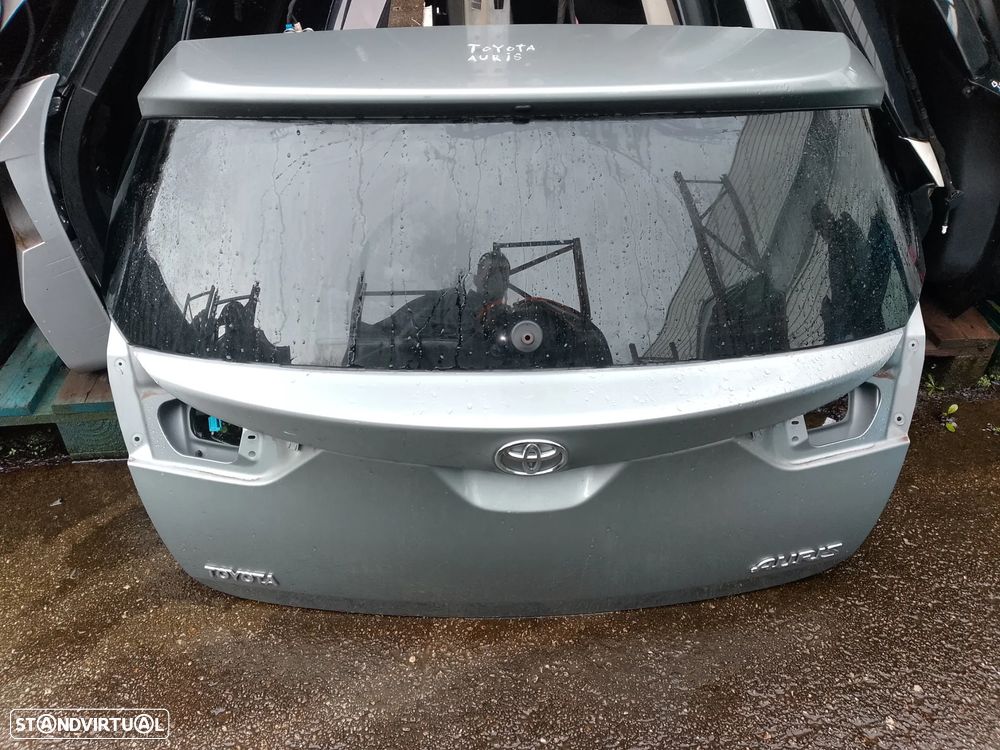 TAMPA MALA TOYOTA AURIS E18 - 1