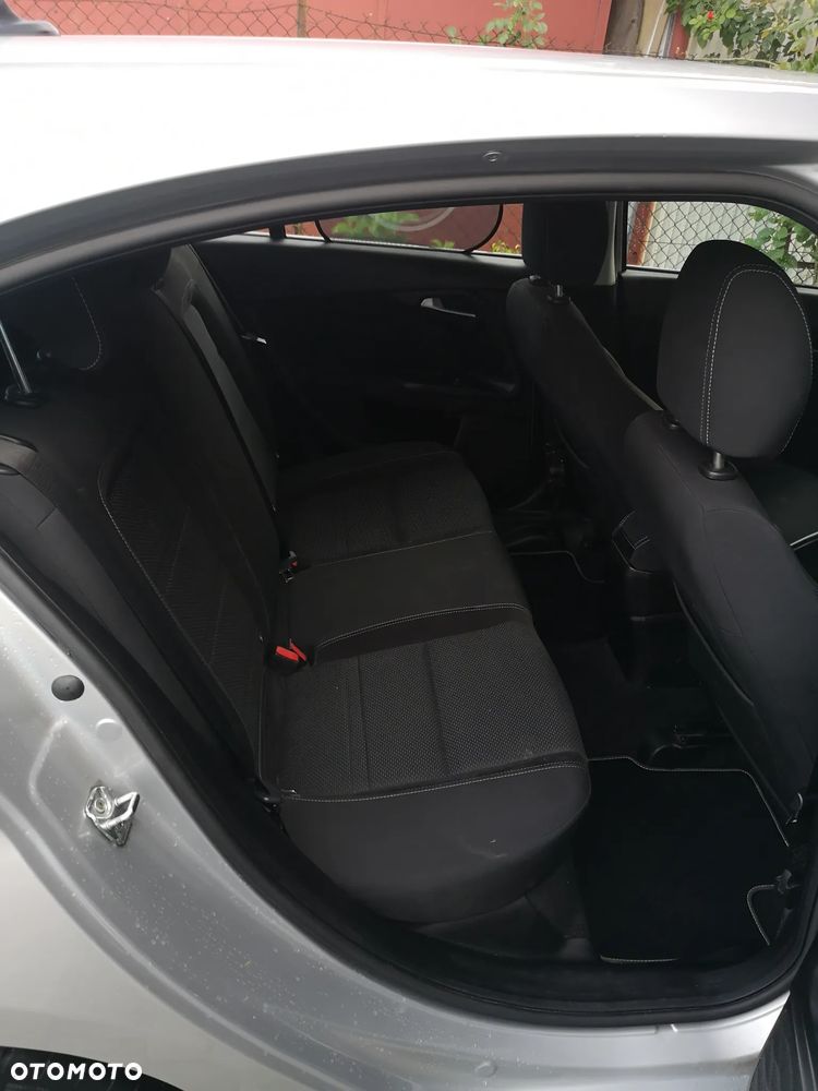 Fiat Tipo 1.4 T-Jet 16v Lounge - 13