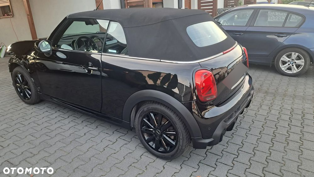 MINI Cooper John Works Trim - 3