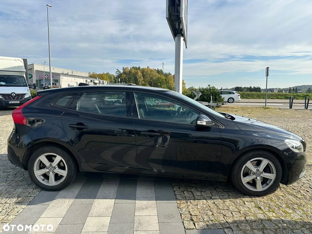 Volvo V40 2014 photo 2