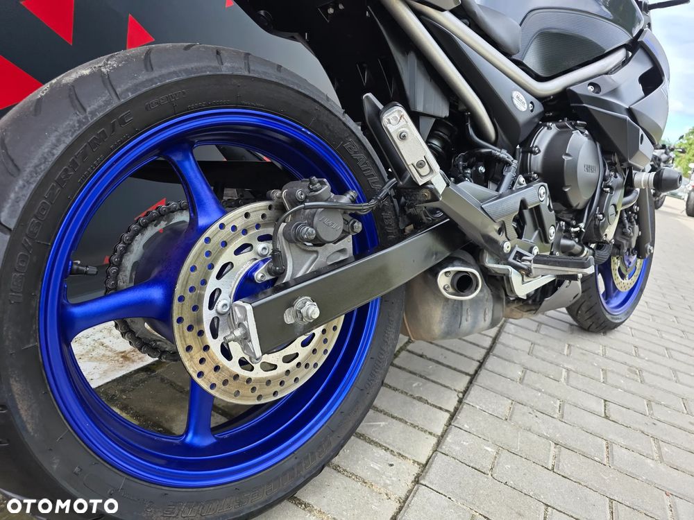 Yamaha XJ - 32