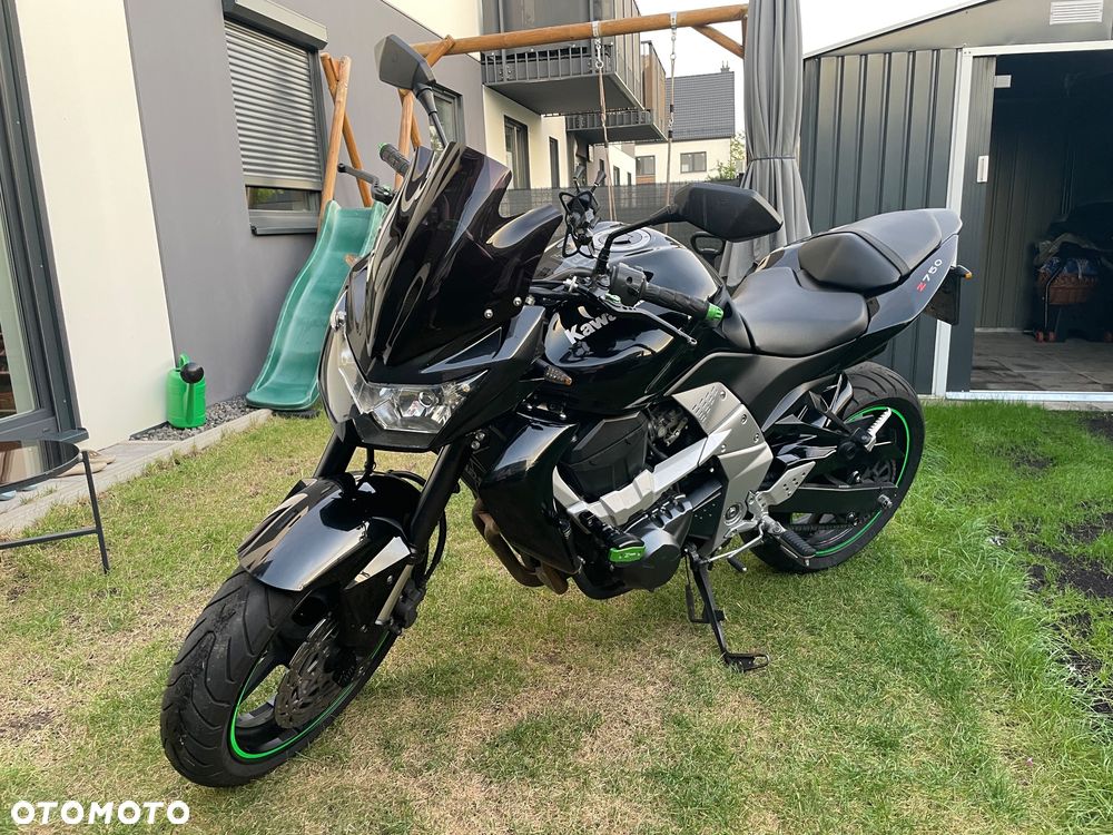 Kawasaki Z - 8
