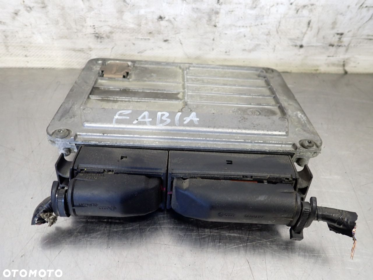 KOMPUTER SILNIKA SKODA FABIA I 1.4 047906033D - 3